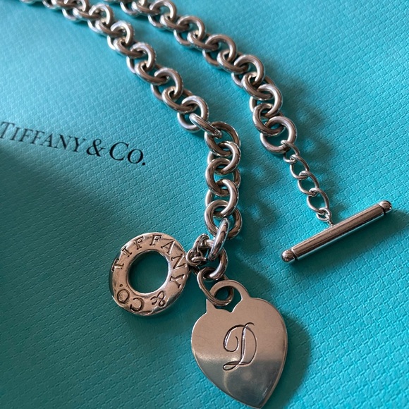 Tiffany & Co. toggle heart choker - Picture 2 of 8